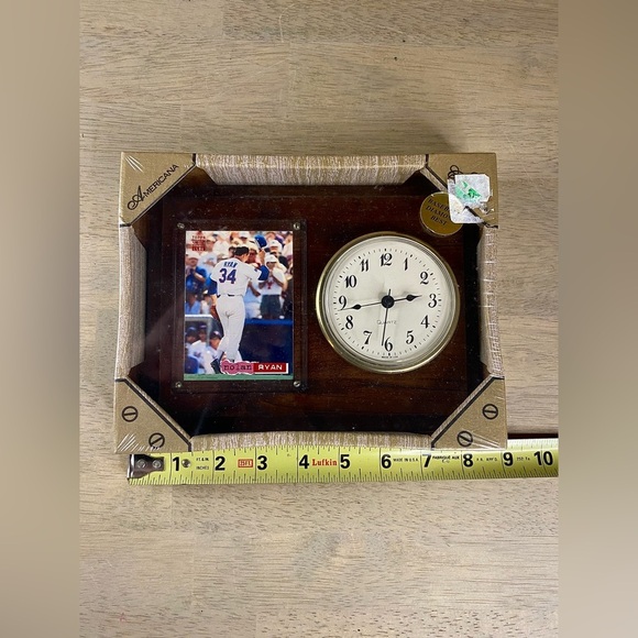 Vintage Nolan Ryan‎ #34 Collectible Topps Baseball Card Mint, Never Touched - Picture 8 of 10